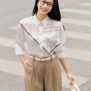 Áo sơ mi cổ đức phủ khăn in họa tiết